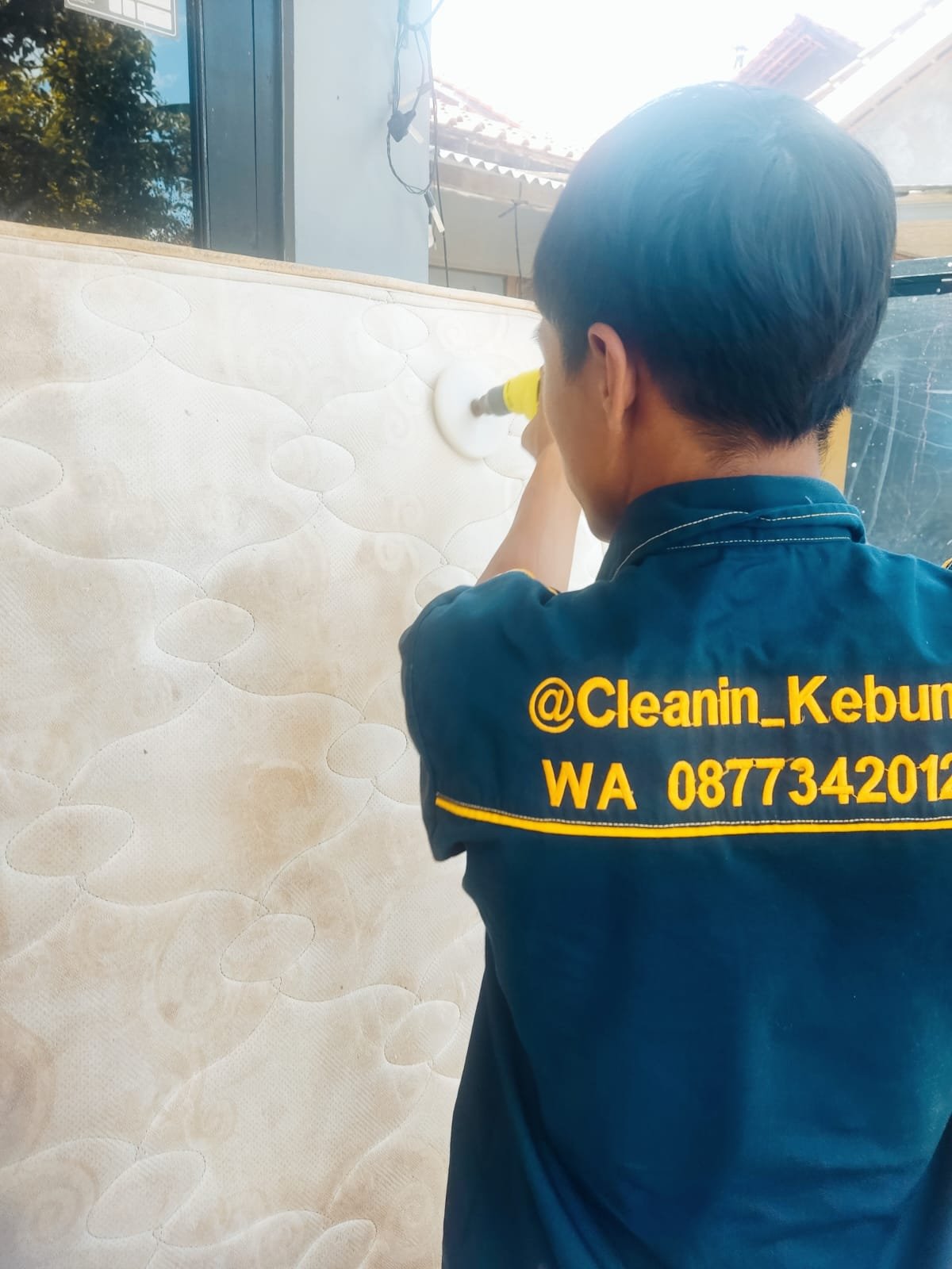 Hasil deep cleaning sofa Cleanin Kebumen